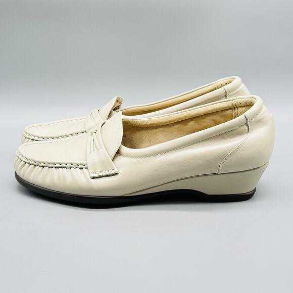 SAS Shoes Womens 7 Beige Leather Loafers Tripad Comfort Easier Wedge Slip On - Picture 5 of 10